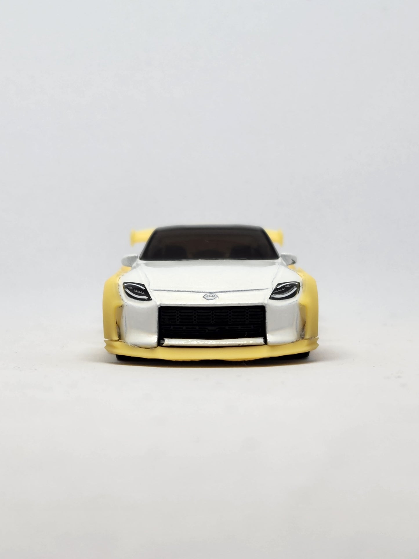 Nissan Z proto (400Z) Body Kit